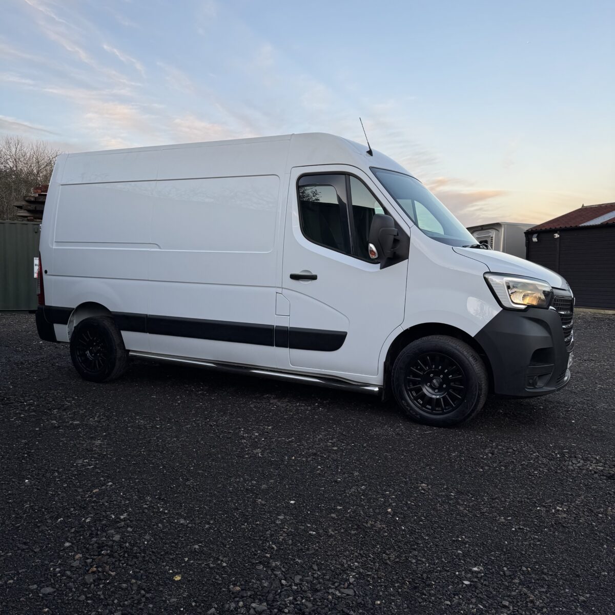 2021 Renault Master 2.3 Diesel MWB - Image 4