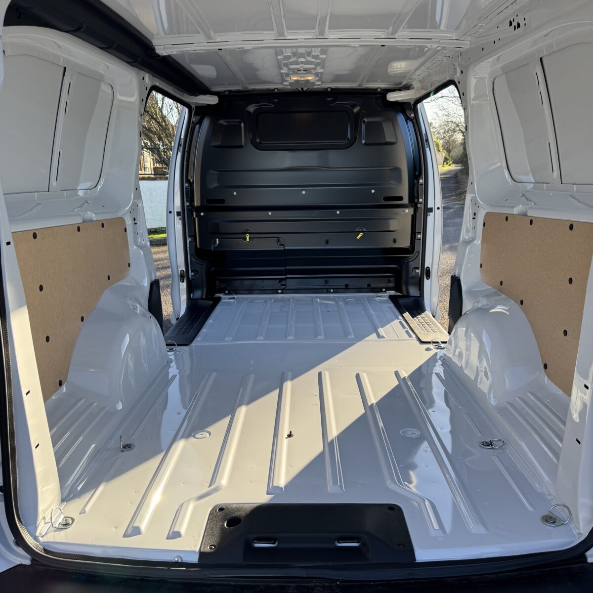 New 2024 Vauxhall Vivaro 2.0 Diesel LWB - Image 15