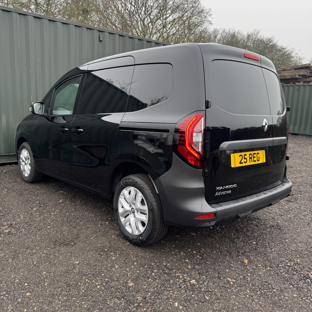 New 2025 Renault Kangoo Advance Van - High Spec - Image 3